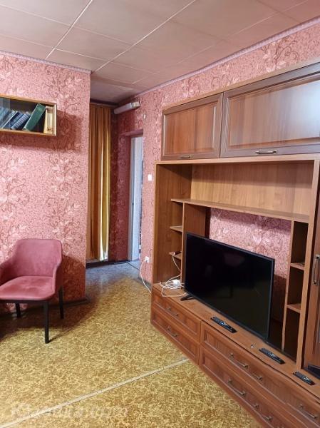 3-комн. квартира, 54 м², вторичка, 4/4 эт., ДОНЕЦК