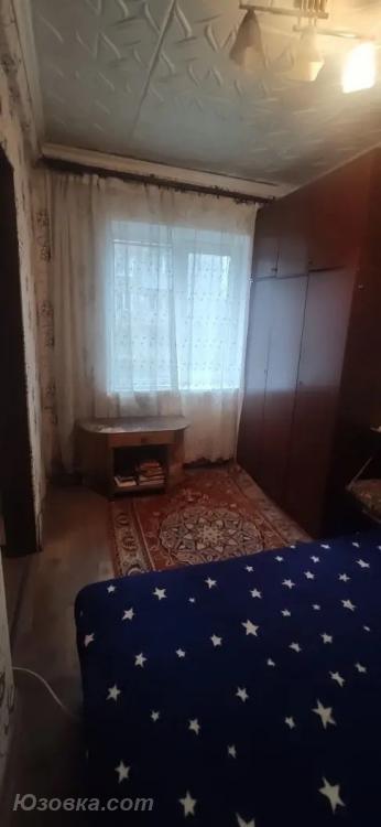 2-комн. квартира, 41 м², вторичка, 1/3 эт.