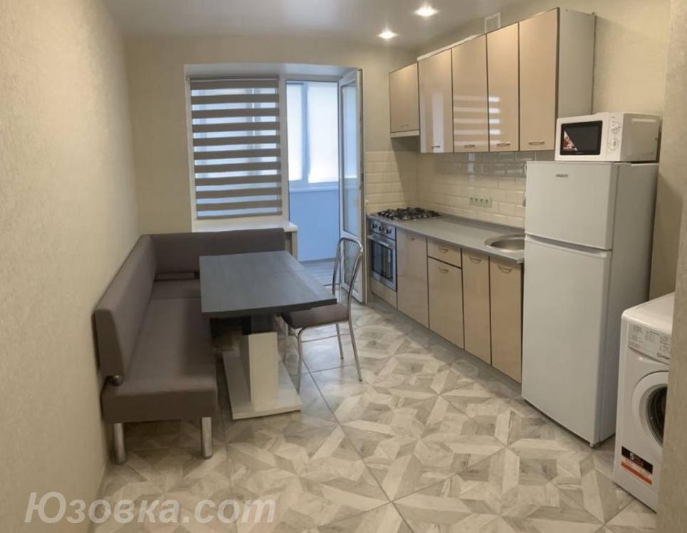 1-комн. квартира, 44м², с мебелью, 2/5 эт., ДОНЕЦК