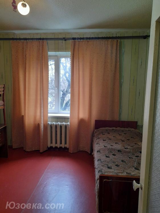 2-комн. квартира, 49 м², вторичка, 2/9 эт., ДОНЕЦК