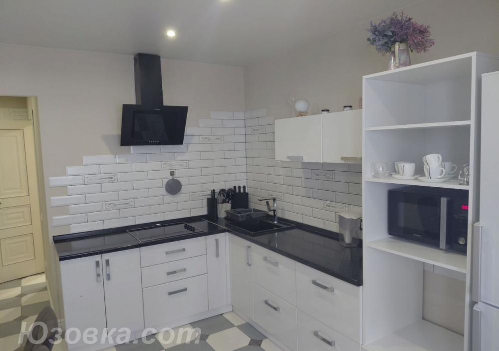 1-комн. квартира, 42м², с мебелью, 4/6 эт., ДОНЕЦК
