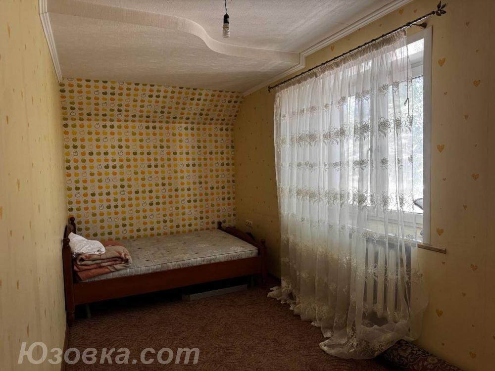 2-комн. квартира, 45 м², вторичка, 4/4 эт., ДОНЕЦК