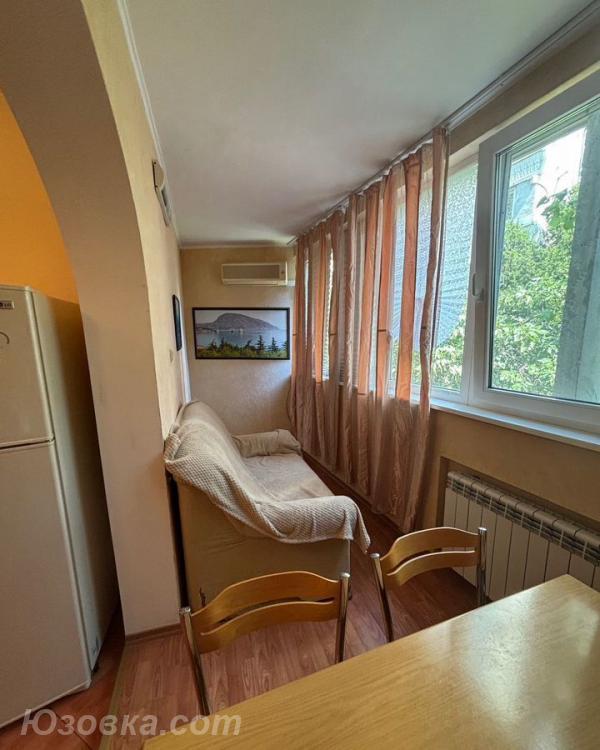 2-комн. квартира, 55м², с мебелью, 2/9 эт., ДОНЕЦК