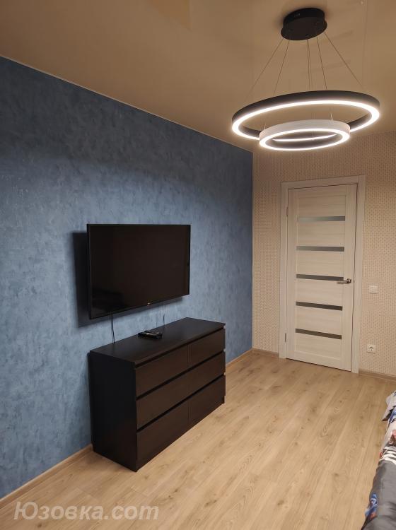 2-комн. квартира, 49м², с мебелью, 4/9 эт., ДОНЕЦК