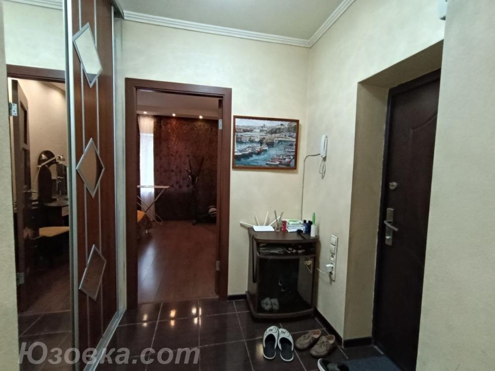 2-комн. квартира, 54 м², вторичка, 1/4 эт., ДОНЕЦК