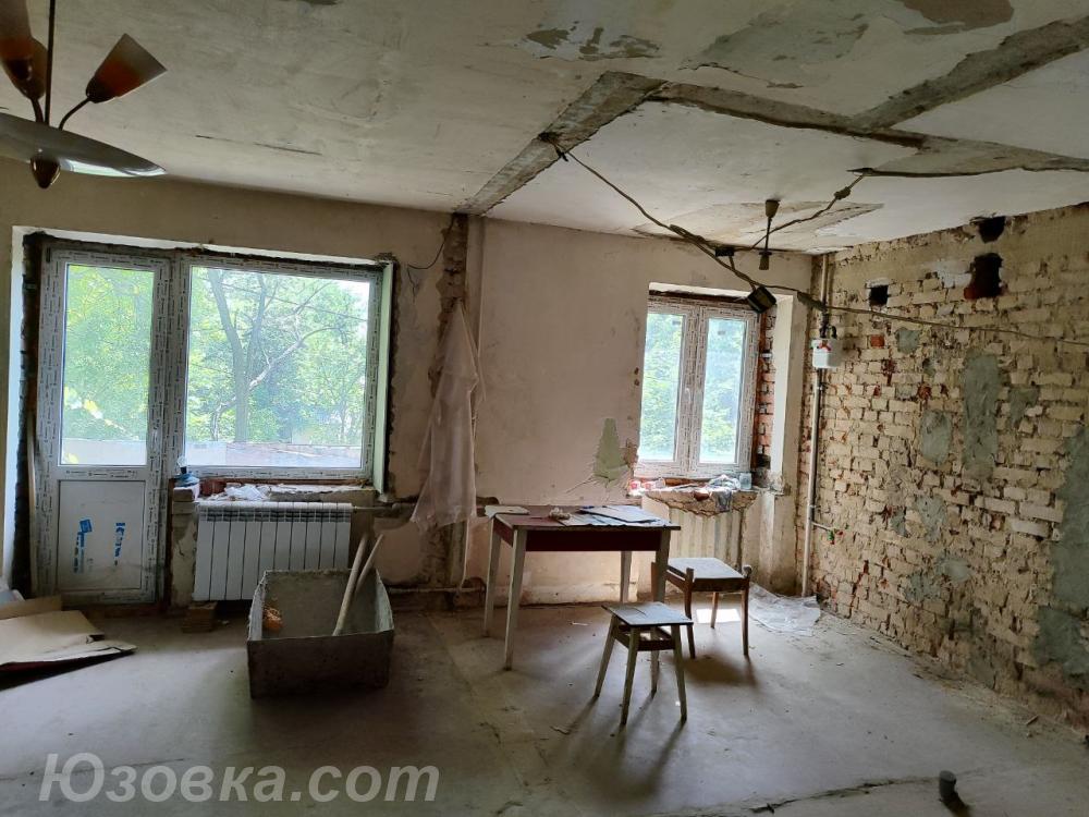 2-комн. квартира, 43 м², вторичка, 2/4 эт.