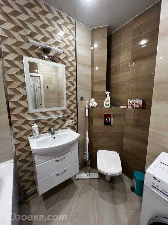 1-комн. квартира, 45м², с мебелью, 3/3 эт., ДОНЕЦК