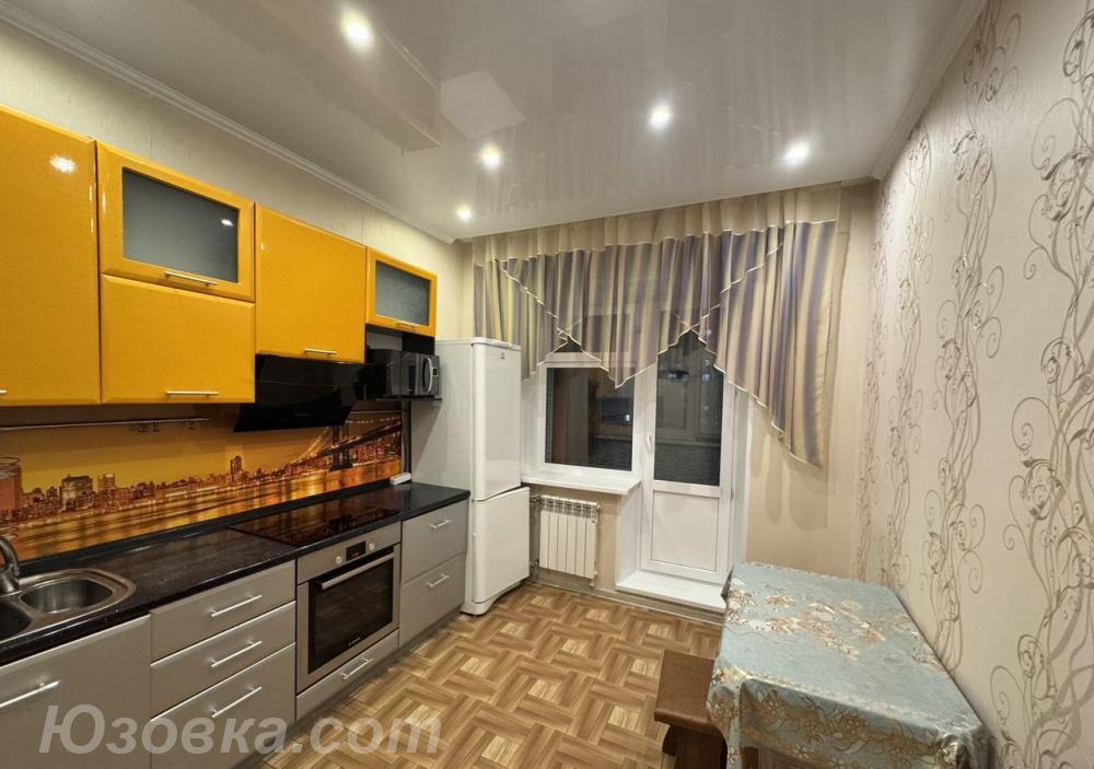 2-комн. квартира, 46м², с мебелью, 2/5 эт., ДОНЕЦК