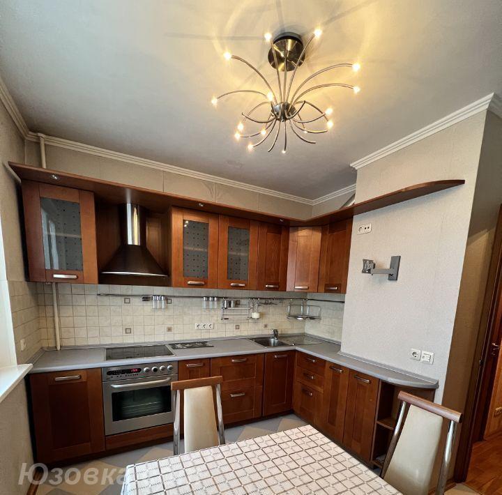 2-комн. квартира, 59м², с мебелью, 2/4 эт.