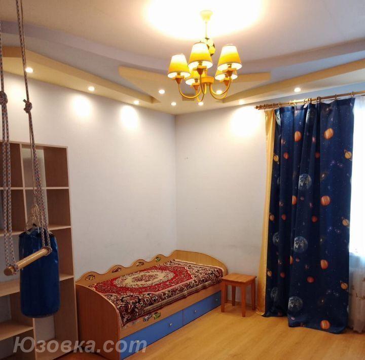 3-комн. квартира, 82м², с мебелью, 3/5 эт., ДОНЕЦК