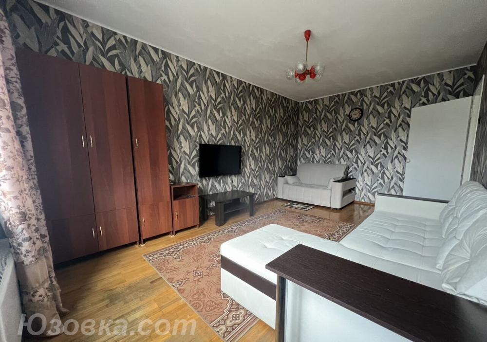 1-комн. квартира, 35м², с мебелью, 1/5 эт., ДОНЕЦК