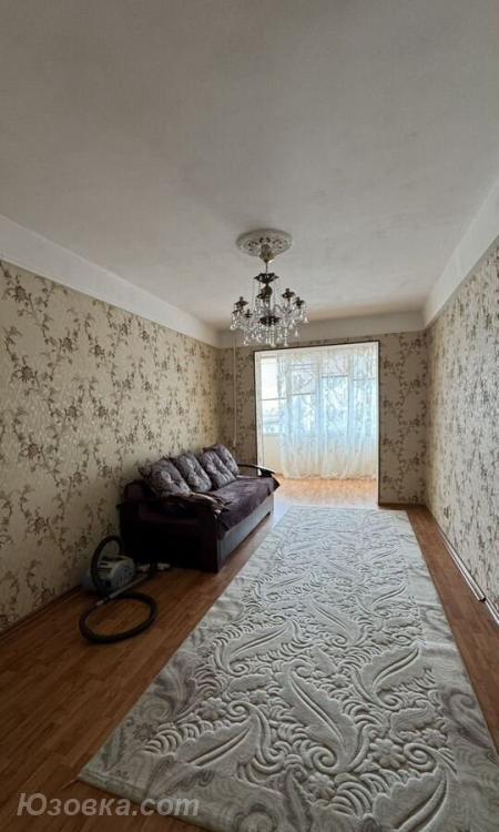 3-комн. квартира, 80м², с мебелью, 3/5 эт., ДОНЕЦК