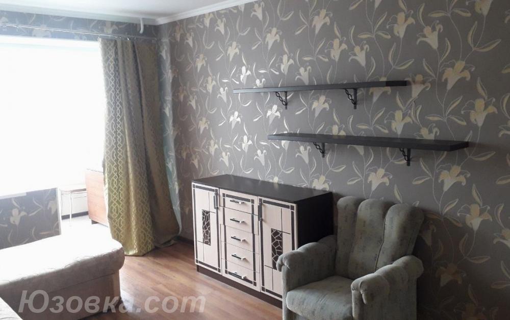 1-комн. квартира, 54м², с мебелью, 3/6 эт., ДОНЕЦК