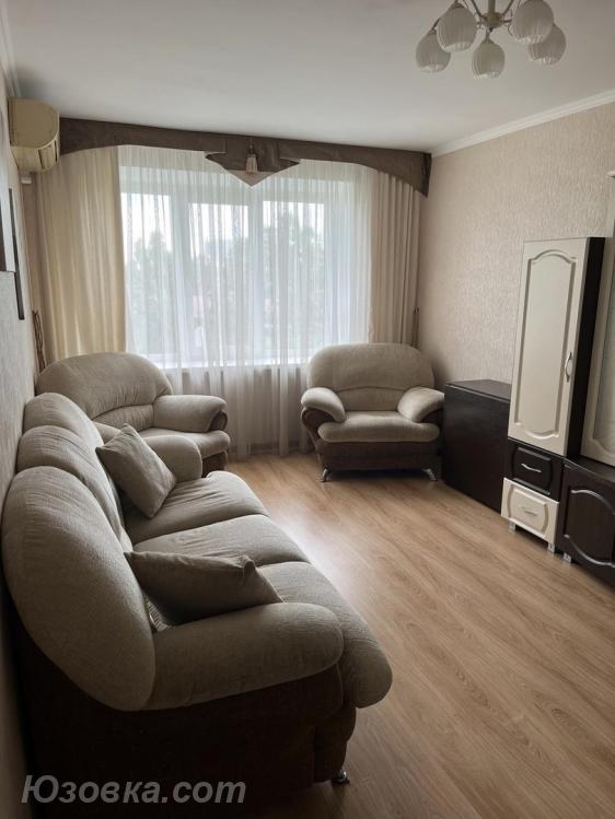 2-комн. квартира, 49м², с мебелью, 3/9 эт., ДОНЕЦК