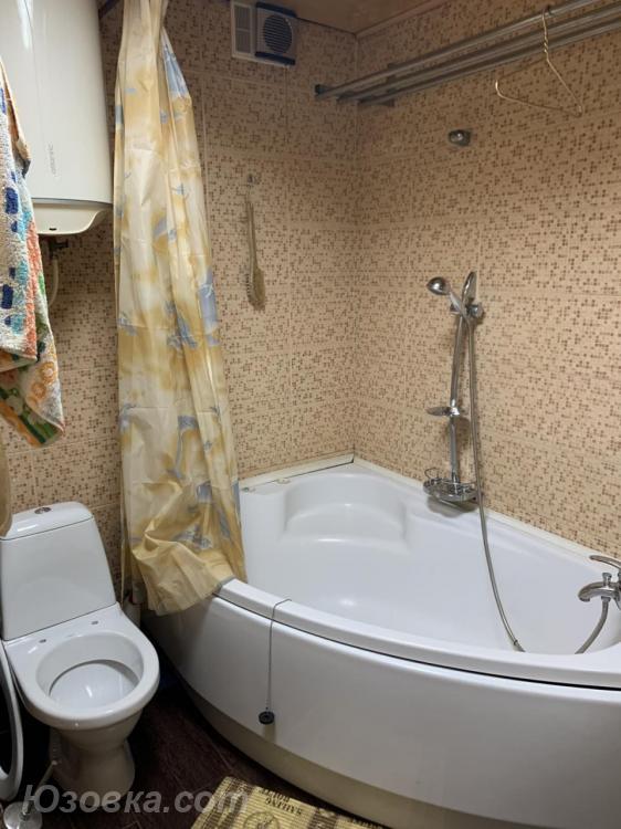 2-комн. квартира, 46м², с мебелью, 3/9 эт., ДОНЕЦК
