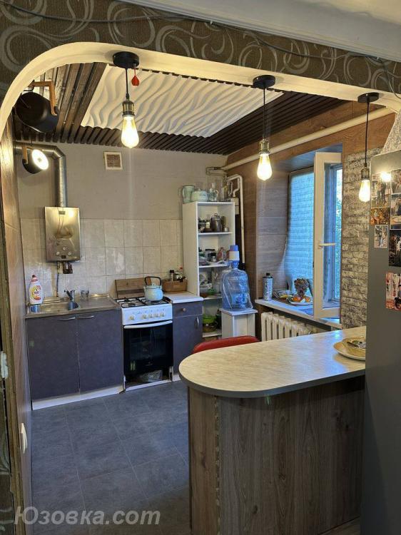 2-комн. квартира, 45м², с мебелью, 4/10 эт., ДОНЕЦК