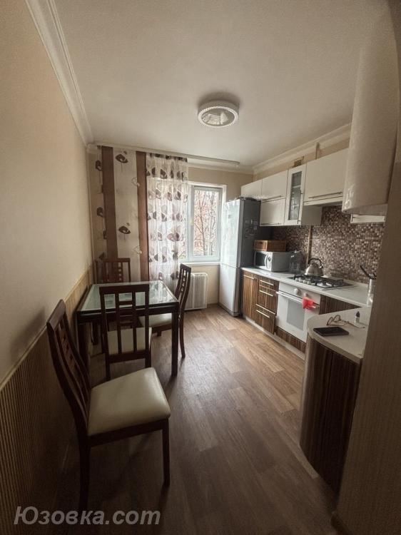 2-комн. квартира, 50м², с мебелью, 3/5 эт., ДОНЕЦК