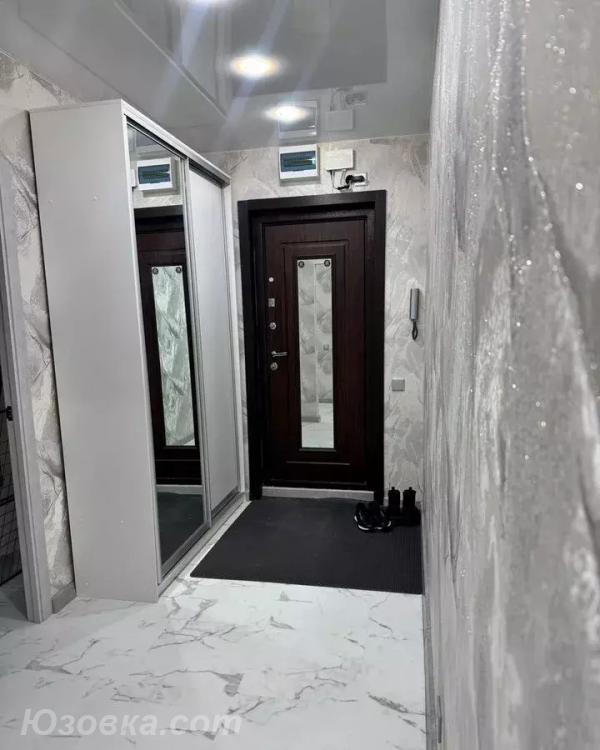 1-комн. квартира, 45м², с мебелью, 2/5 эт., ДОНЕЦК