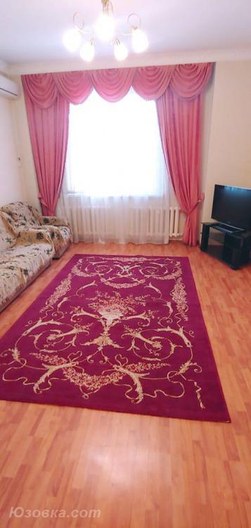 2-комн. квартира, 73м², с мебелью, 3/5 эт., ДОНЕЦК
