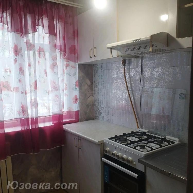 2-комн. квартира, 55м², с мебелью, 1/9 эт., Макеевка