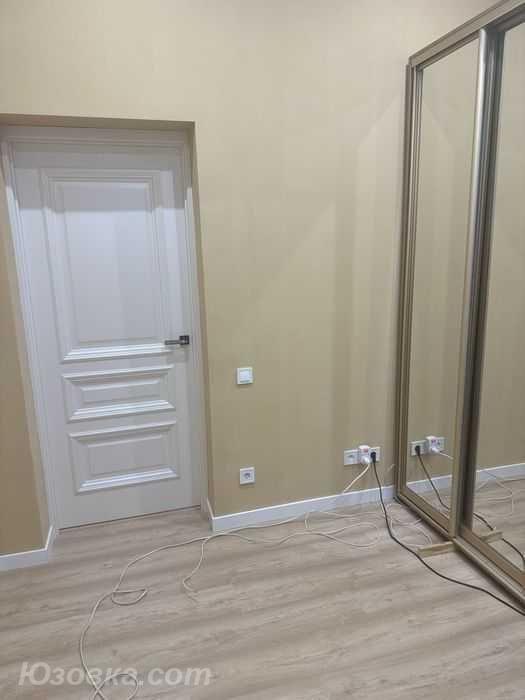 3-комн. квартира, 78м², с мебелью, 3/5 эт., ДОНЕЦК