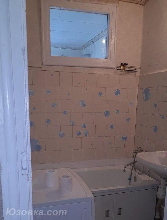 2-комн. квартира, 48м², с мебелью, 2/5 эт., ДОНЕЦК