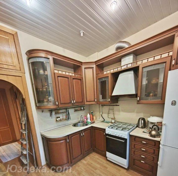 3-комн. квартира, 45м², с мебелью, 4/10 эт.