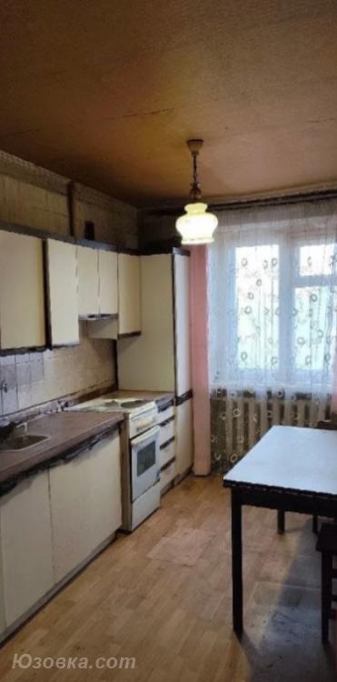 3-комн. квартира, 65 м², вторичка, 4/9 эт.