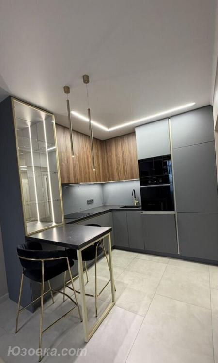 1-комн. квартира, 40м², с мебелью, 2/9 эт., ДОНЕЦК