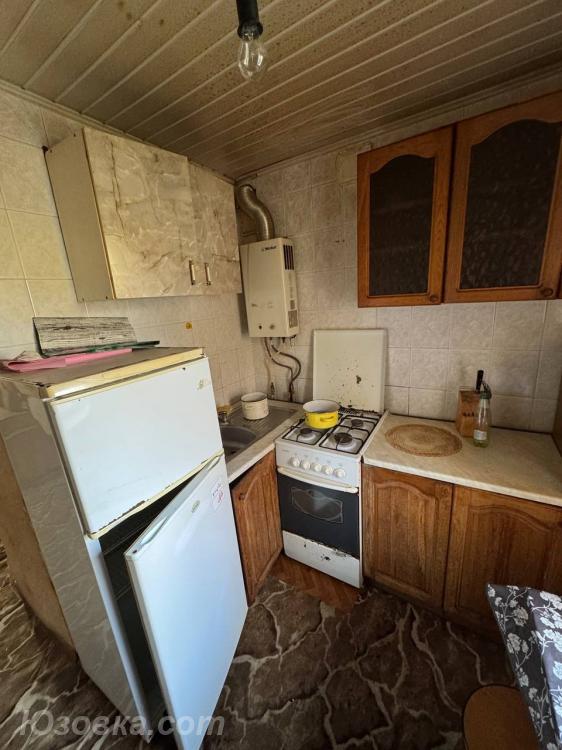 2-комн. квартира, 45 м², вторичка, 1/5 эт., ДОНЕЦК