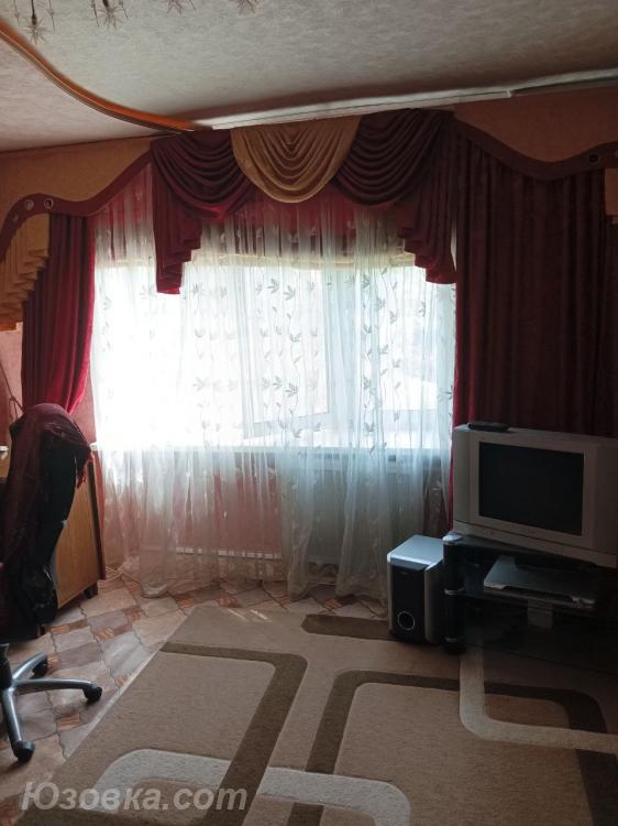 1-комн. квартира, 36м², с мебелью, 4/9 эт.