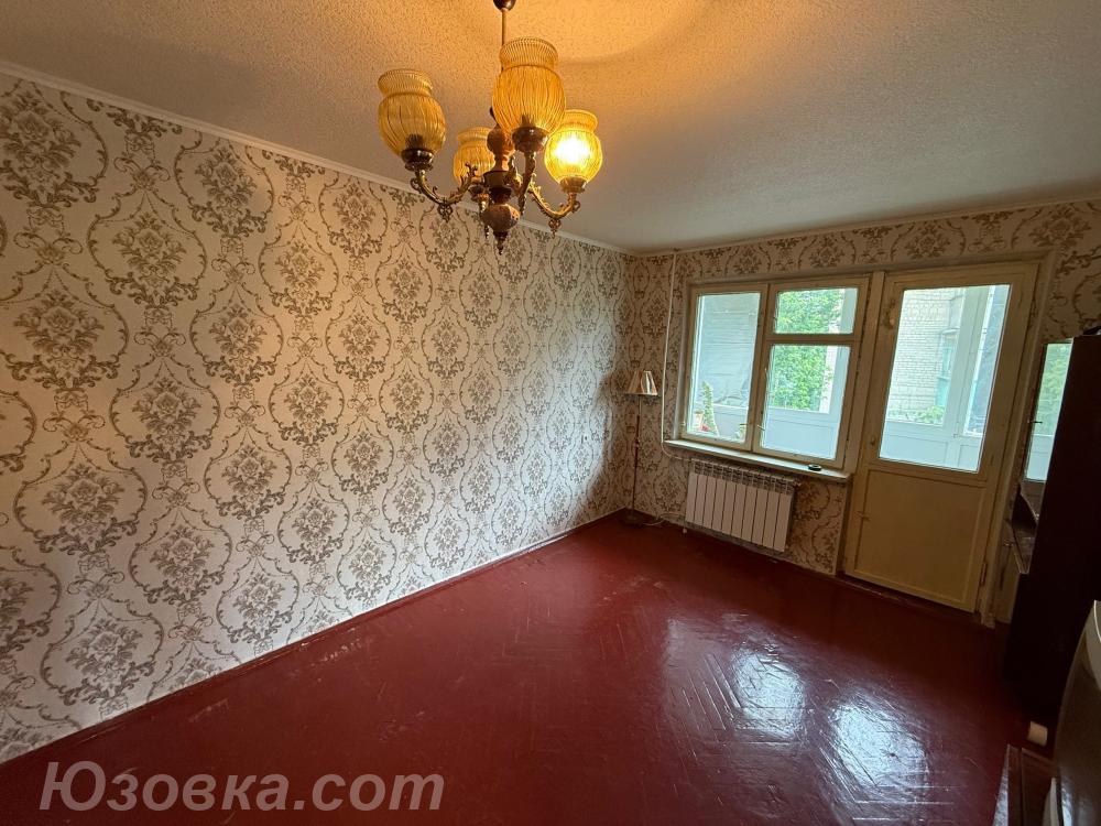 3-комн. квартира, 47 м², вторичка, 4/5 эт.