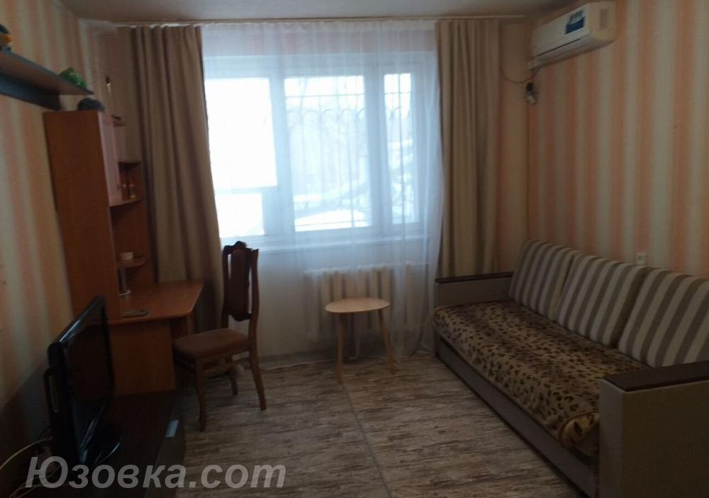 1-комн. квартира, 28м², с мебелью, 2/5 эт., ДОНЕЦК