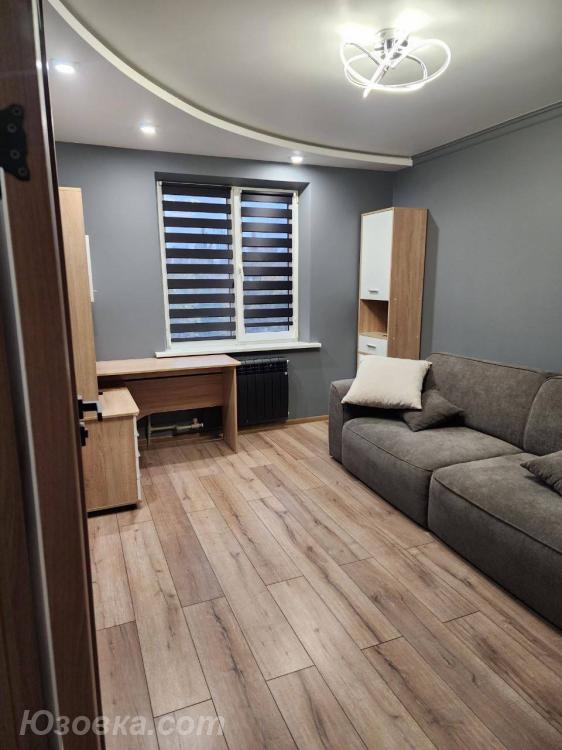 3-комн. квартира, 72 м², вторичка, 6/9 эт., ДОНЕЦК