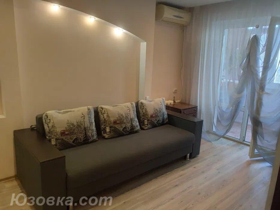 2-комн. квартира, 50м², с мебелью, 7/9 эт., ДОНЕЦК