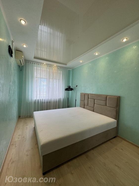 2-комн. квартира, 45м², с мебелью, 5/5 эт., ДОНЕЦК