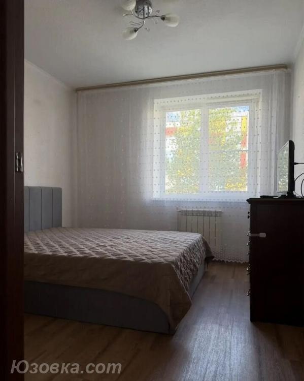 2-комн. квартира, 49м², с мебелью, 4/9 эт., ДОНЕЦК