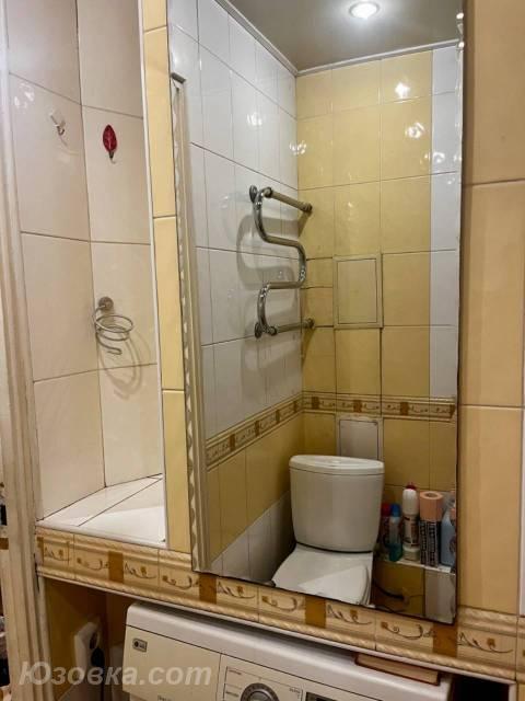 2-комн. квартира, 53м², с мебелью, 4/9 эт., ДОНЕЦК