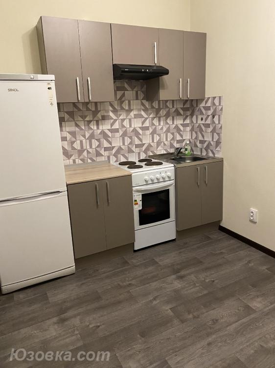 1-комн. квартира, 36м², с мебелью, 4/5 эт., ДОНЕЦК
