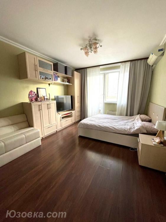 1-комн. квартира, 38м², с мебелью, 4/9 эт.