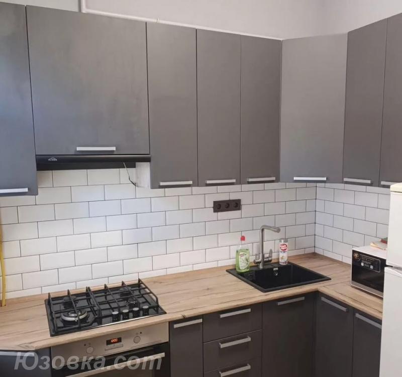 2-комн. квартира, 47м², с мебелью, 2/9 эт., ДОНЕЦК