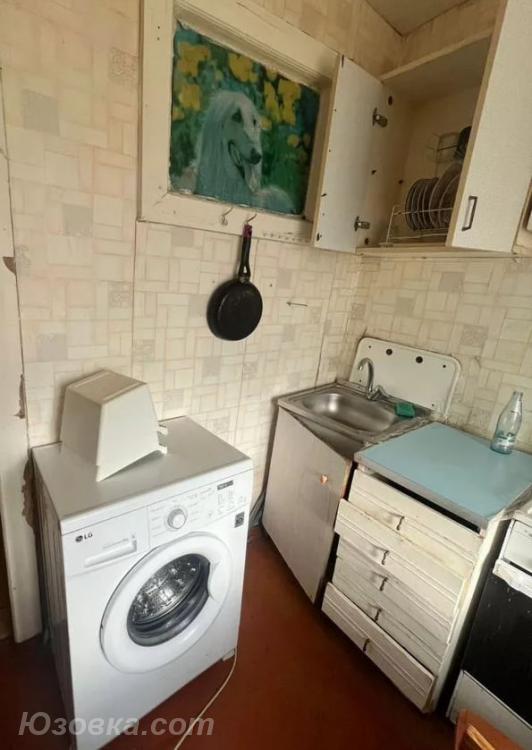 2-комн. квартира, 50м², с мебелью, 2/9 эт., ДОНЕЦК