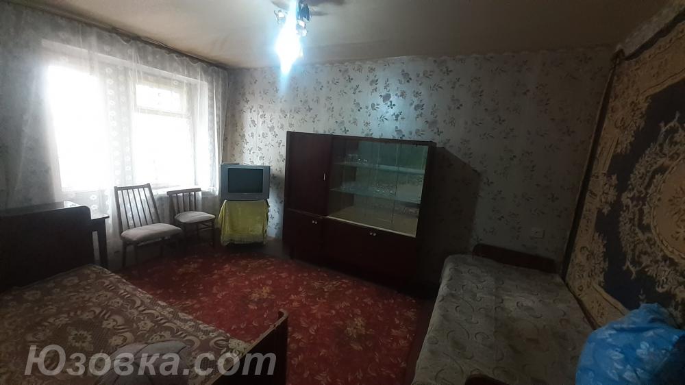 1-комн. квартира, 35м², с мебелью, 1/9 эт.