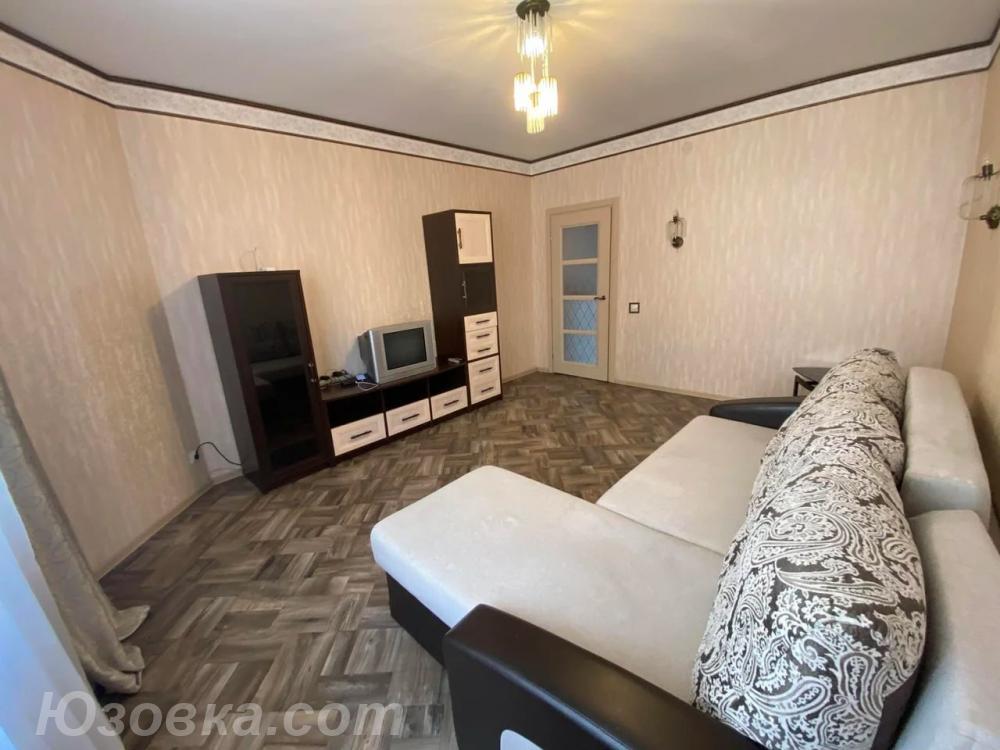 2-комн. квартира, 46м², с мебелью, 5/9 эт., ДОНЕЦК