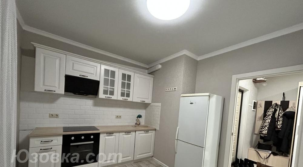 2-комн. квартира, 60м², с мебелью, 4/9 эт., ДОНЕЦК
