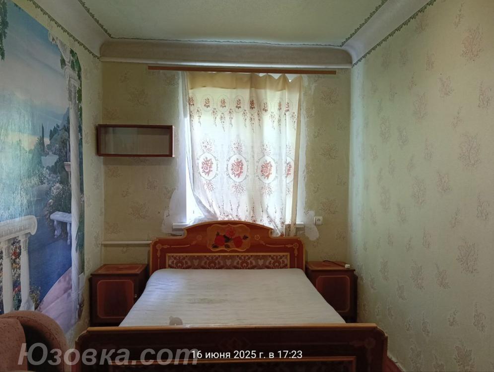 2-комн. квартира, 42м², с мебелью, 3/3 эт., ДОНЕЦК