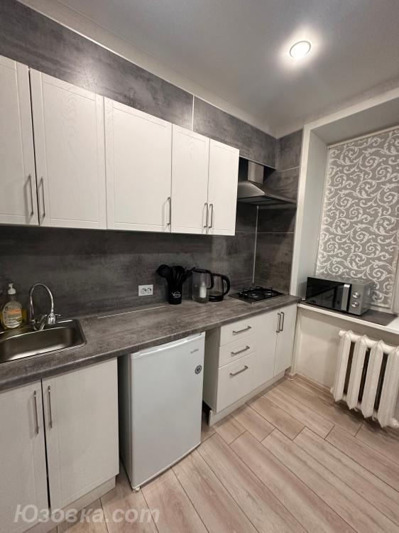 1-комн. квартира, 54м², с мебелью, 4/6 эт., ДОНЕЦК