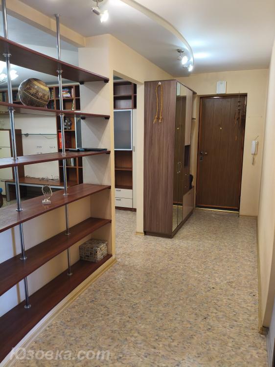 3-комн. квартира, 69 м², вторичка, 6/9 эт.