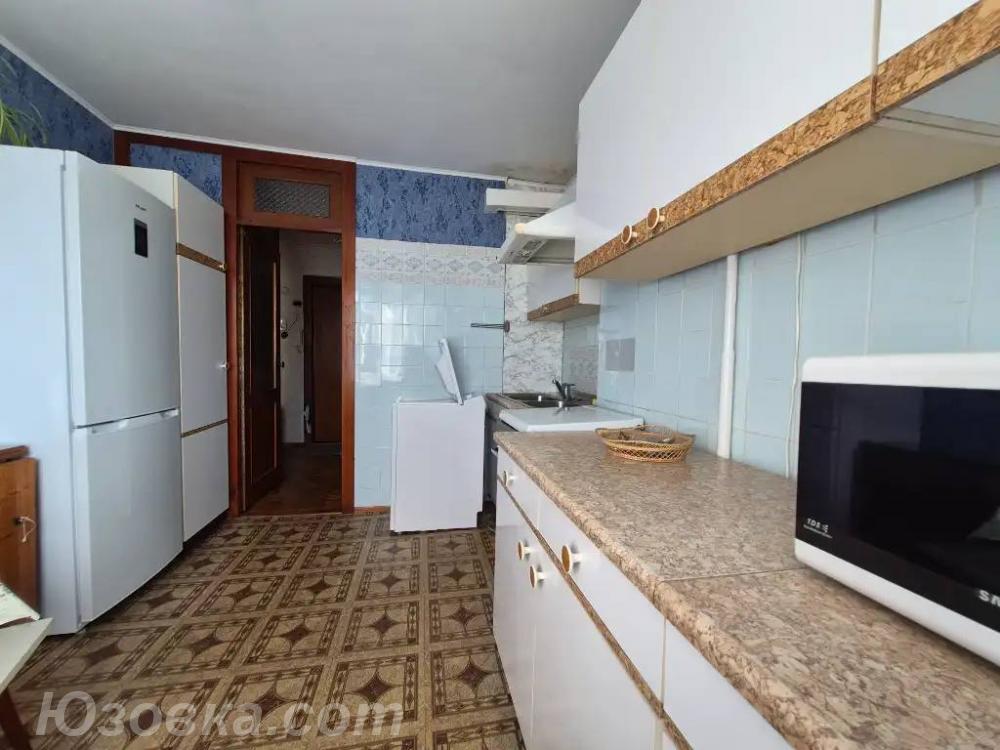 3-комн. квартира, 59м², с мебелью, 2/5 эт., ДОНЕЦК