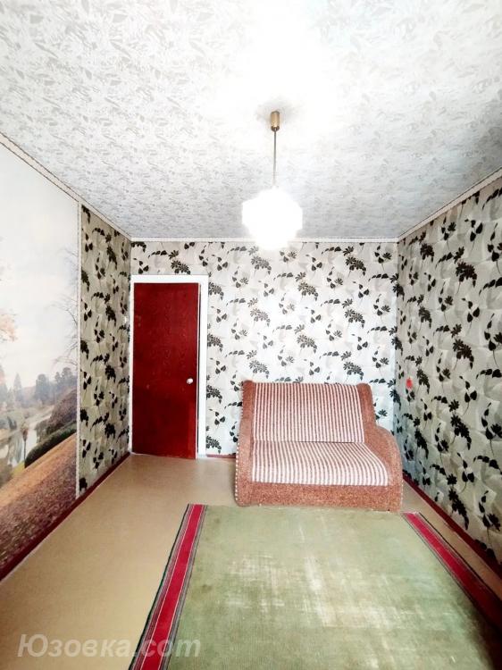 2-комн. квартира, 50 м², вторичка, 9/9 эт., ДОНЕЦК